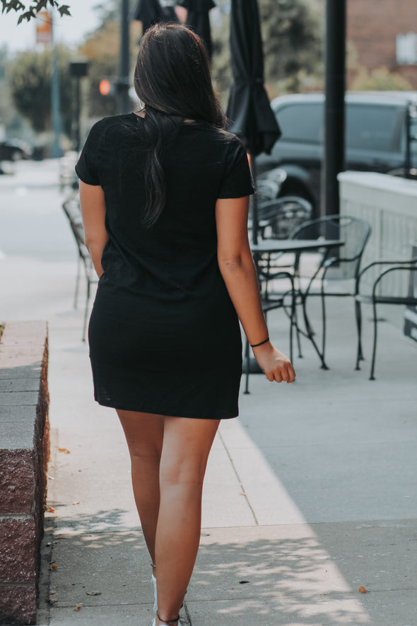 Black Front Pocket Short Sleeve Mini Dress