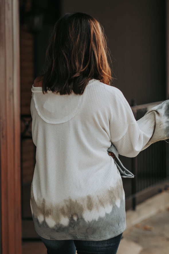 Ivory & Olive Dip Dye Thermal Knit Pullover Top