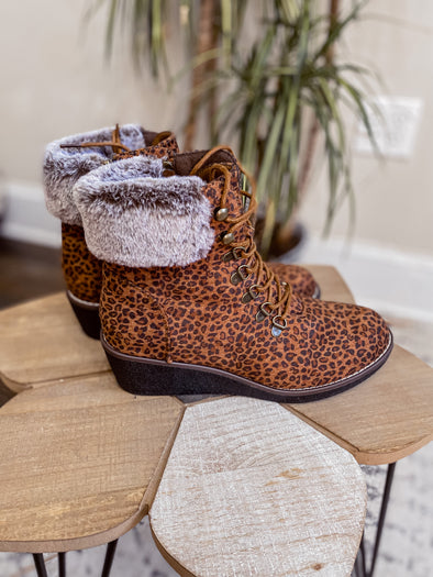 Corkys Small Leopard Fox Bay Lace Up Boot