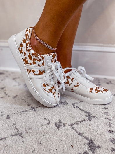 The Stella Sneaker in Brown Cow
