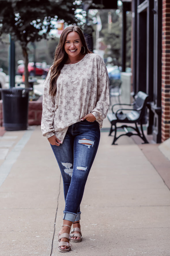 STOREFRONT Ivory & Taupe Star Banded Pullover