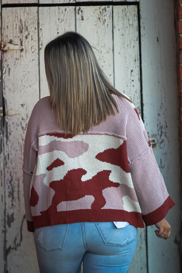 Mauve & Wine Camo Contrast Pocket Sweater