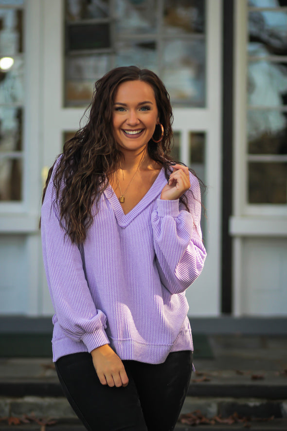 Lavender Ribbed V Neck Pullover Top