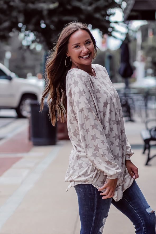 STOREFRONT Ivory & Taupe Star Banded Pullover