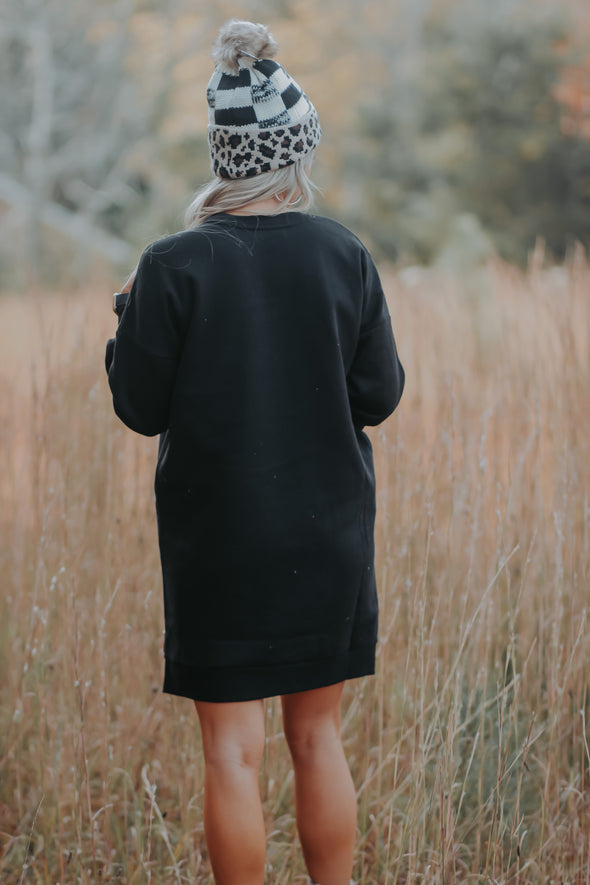 Black Long Sleeve Side Pocket Dress