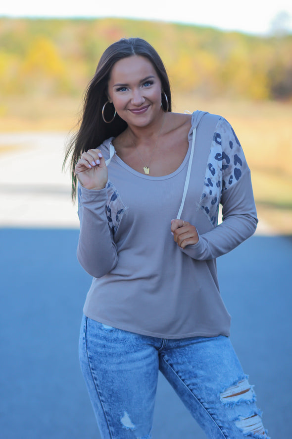 Taupe & Leopard Hooded Long Sleeve Top