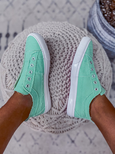 Corkys Mint Babalu Sneaker