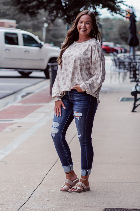 STOREFRONT Ivory & Taupe Star Banded Pullover