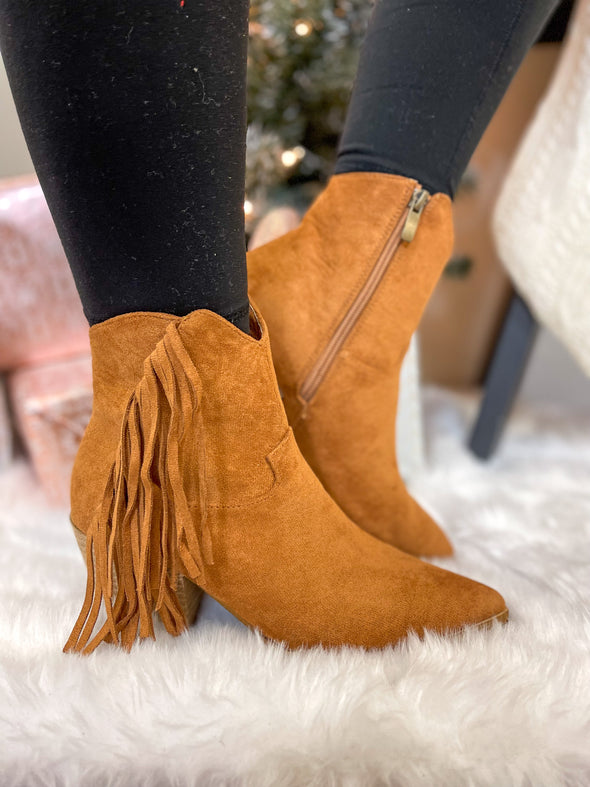 The Leo Boot in Camel