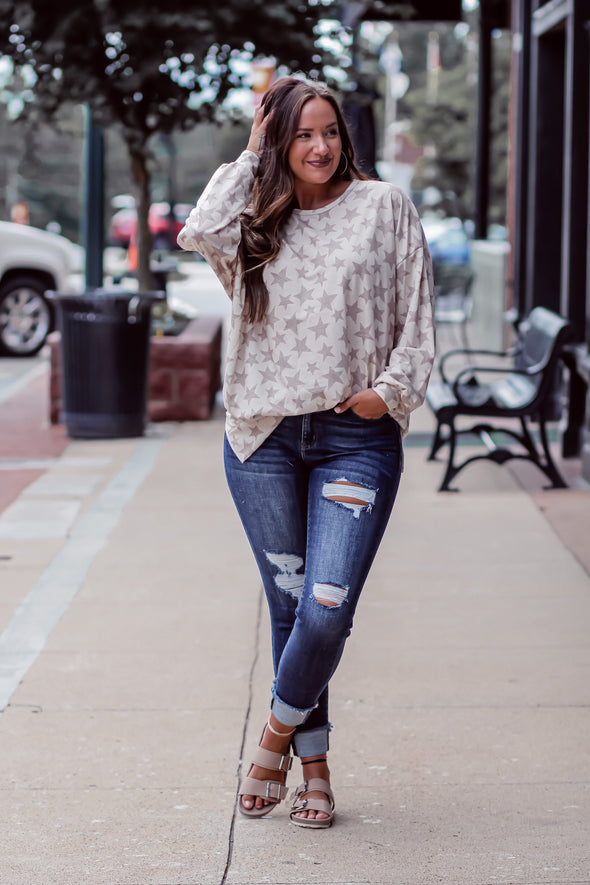 STOREFRONT Ivory & Taupe Star Banded Pullover