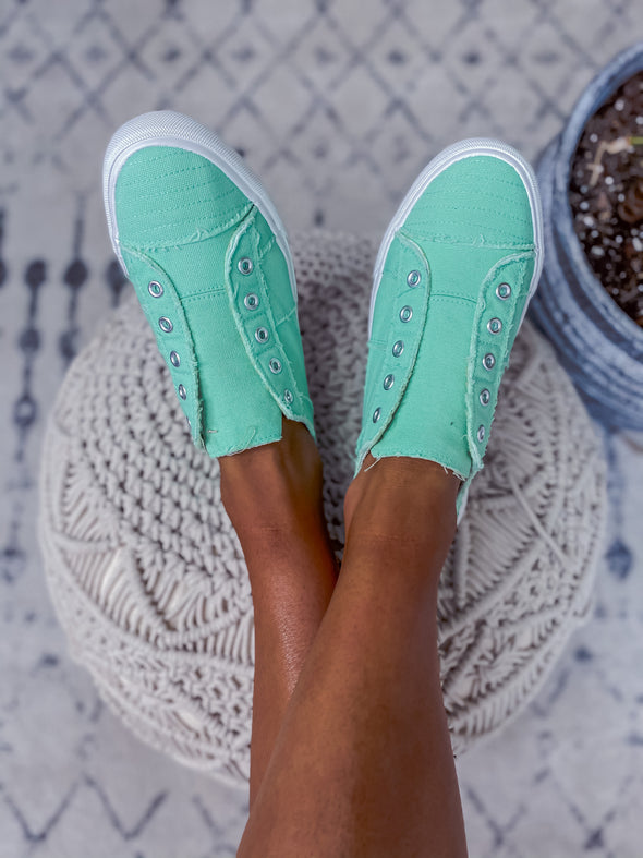 Corkys Mint Babalu Sneaker