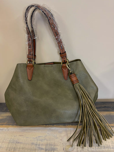 The Aliza Double Bag In Olive