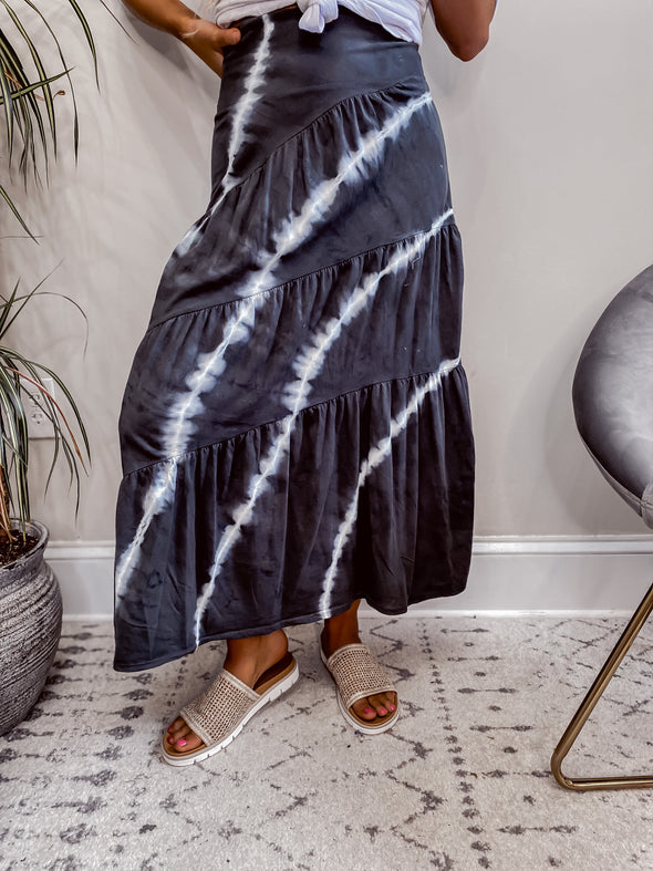 Black Tie Dye Tiered Midi Skirt